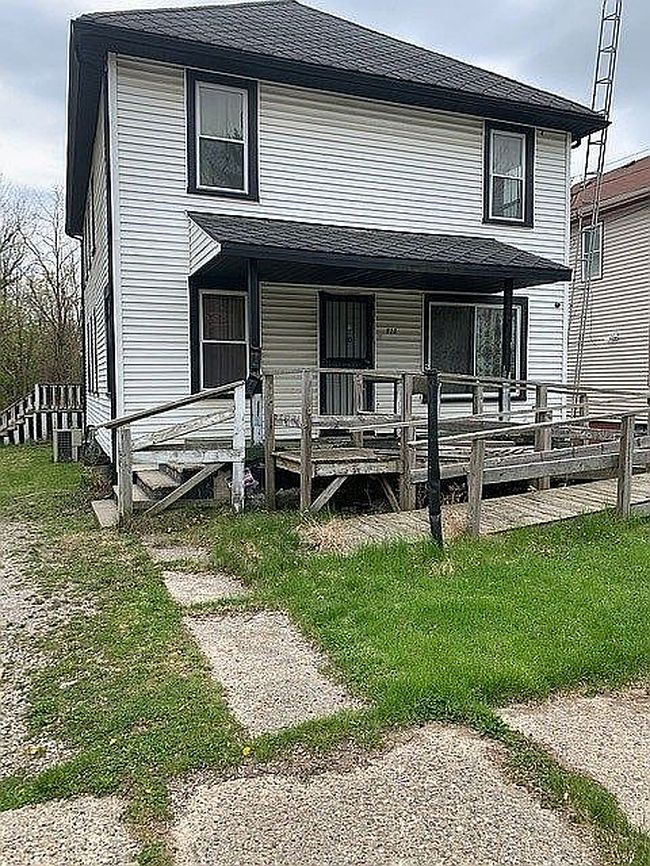 Photo of 910 Black Ave, Flint, MI