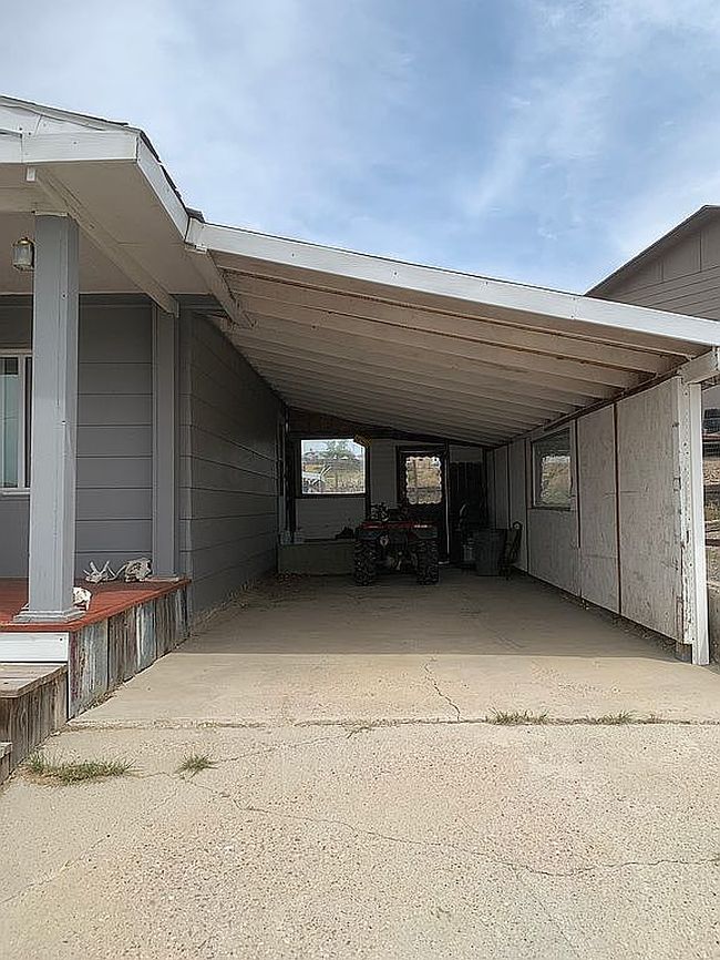 Photo of 1052 Jade Dr, Hanna, WY