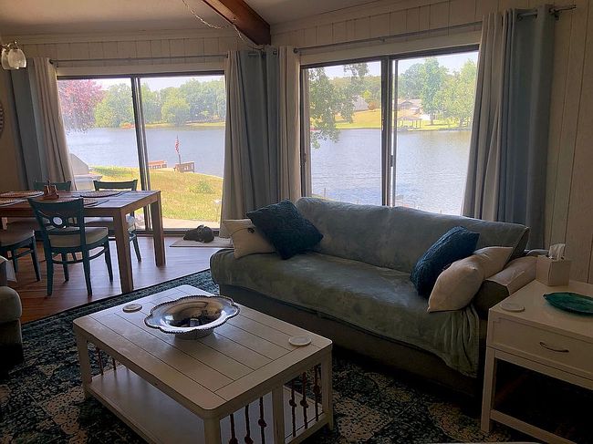 Image of 240 Timberlake Dr