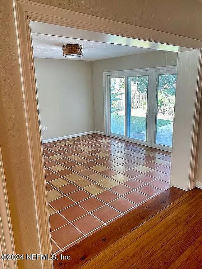 Additional photo 2 of property located at 4047 Marianna Rd