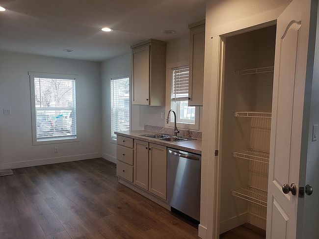 Additional photo 3 of property located at 71 Tiger Dr