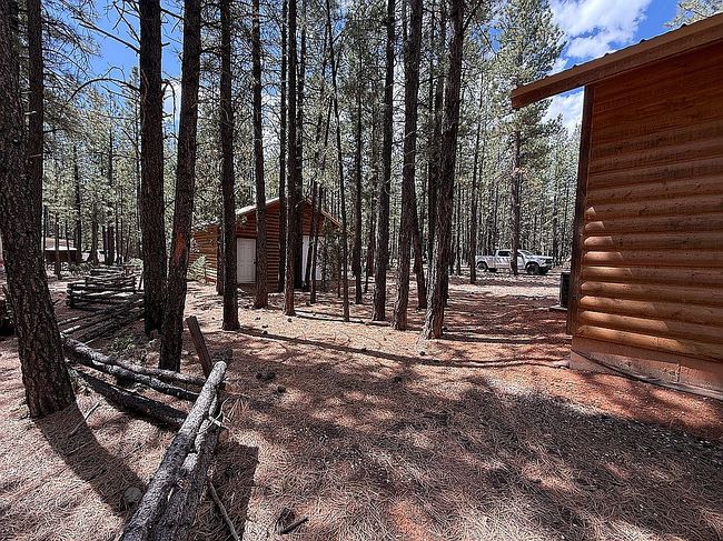 Photo of 261 W Aspen Dr, Mammoth Creek, UT