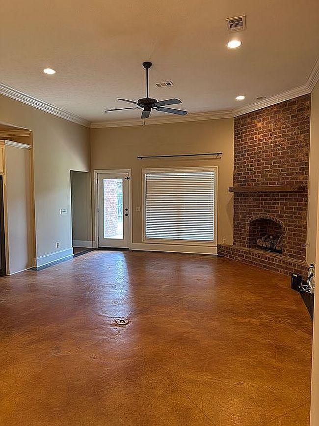 Image of 201 Bream Pond Ln