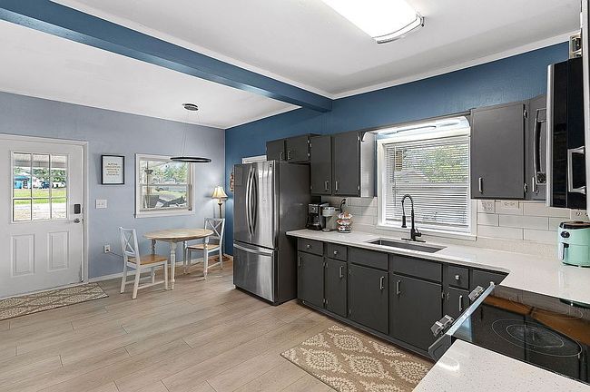 Image of 111 Shepard Ave