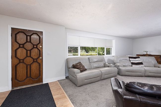 Photo of 295 S State St, Ferron, UT