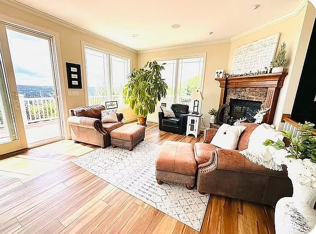 Photo of 49572 Roundhouse Rd, Hancock, MI