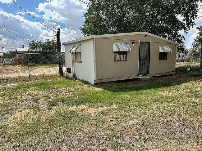 Image of 2200 John Ave