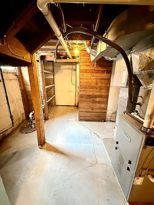 Additional photo 3 of property located at 511 11th St N