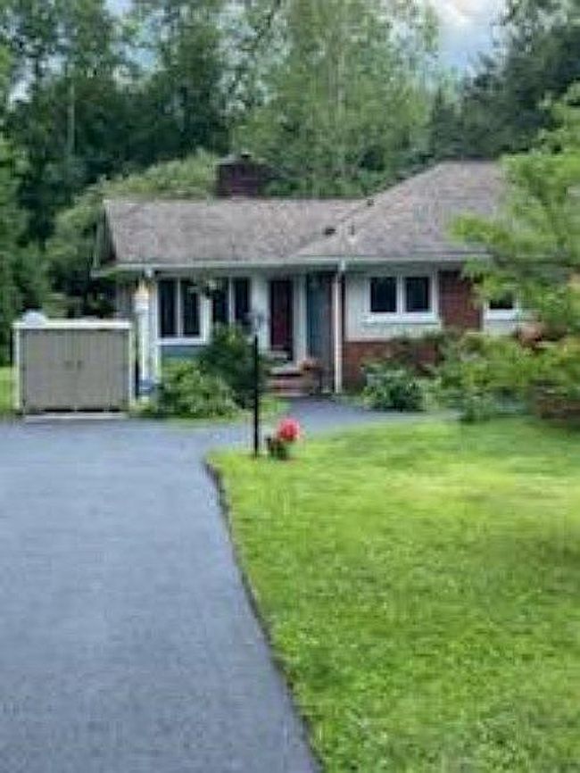 65 Townsend Rd, Crompond, NY