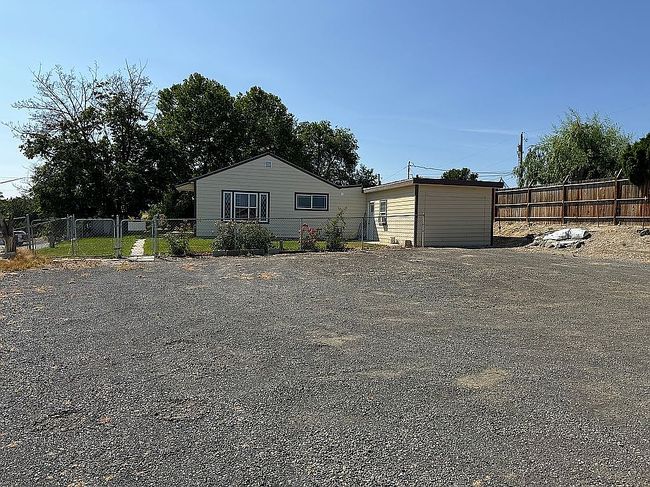 Photo of 278 Calla Loop Nw, Royal City, WA