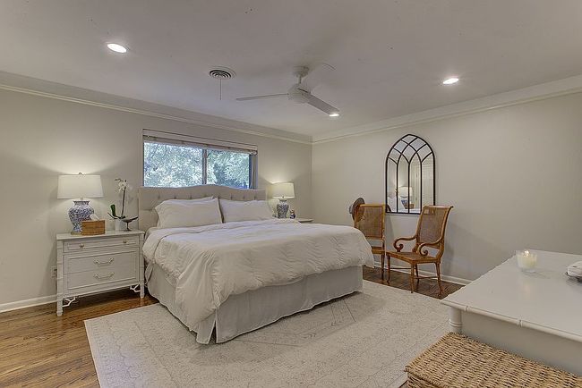 Photo of 4200 Bilglade Rd, Fort Worth, TX