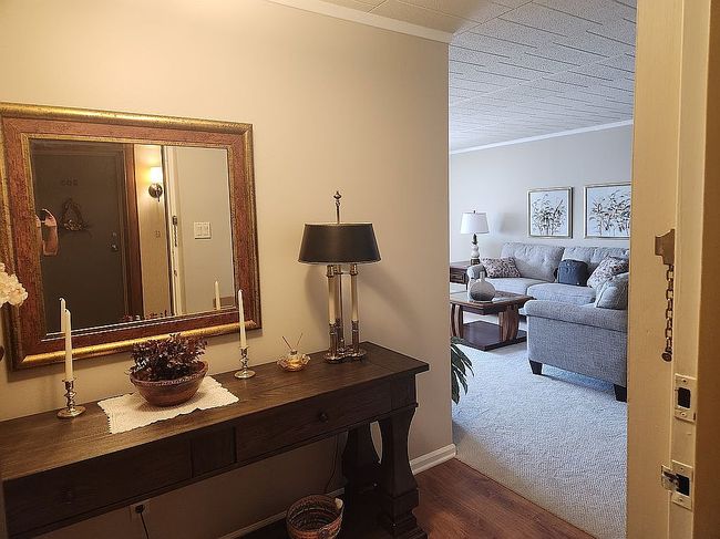 Photo of 900 Washington Rd Apt 204, Pittsburgh, PA