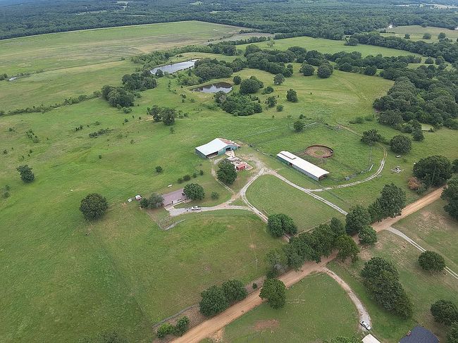 Photo of 3499 W Davis Creek Rd, Caney, OK