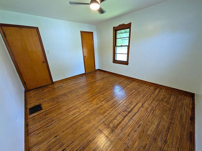 Photo of 3554 W 11th St, Indianapolis, IN