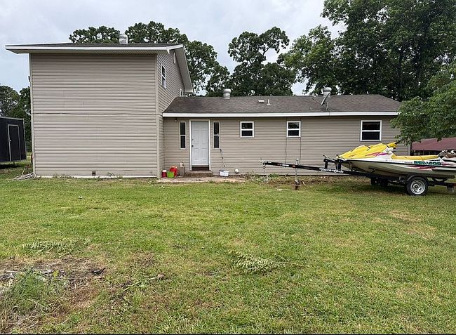 Photo of 138 Hilltop Ln