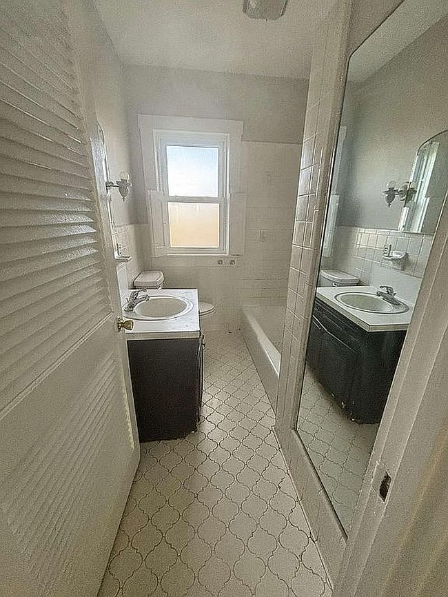 Image of 4063 Hiseville Rd