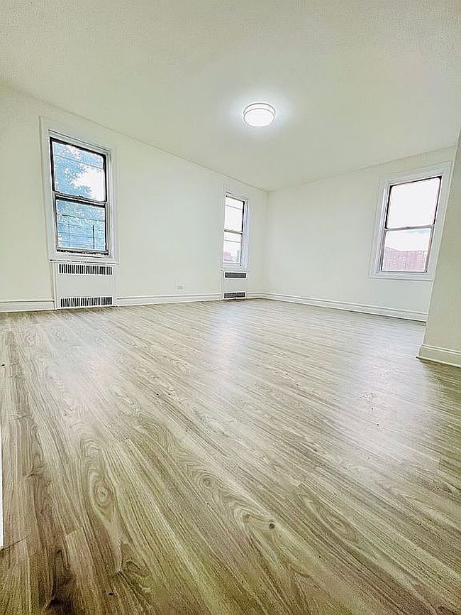 Photo of 141-25 Northern Blvd Apt D28, Flushing, NY