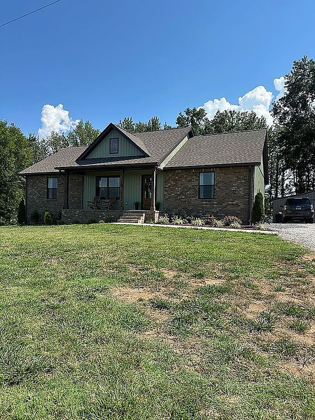 Photo of 1006 Gaines Hill Rd, Westmoreland, TN