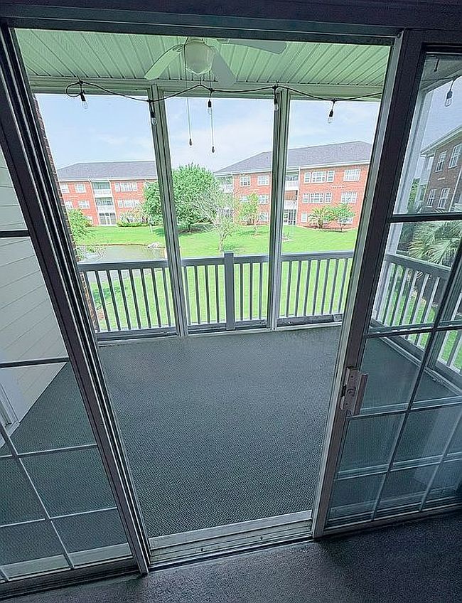 Image of 3927 Gladiola Ct Unit 204