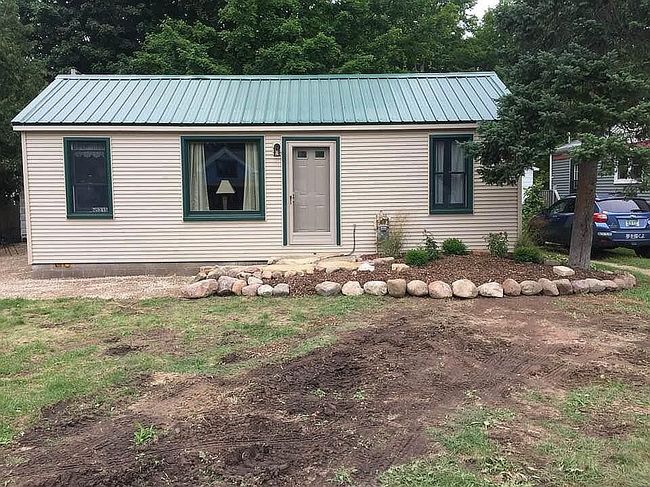 Photo of N5215 Rock River Rd, Chatham, MI