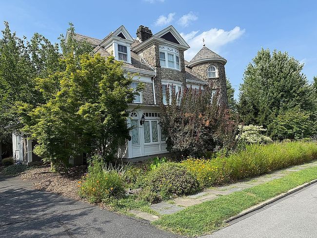 Photo of 700 Mixsell St, Easton, PA