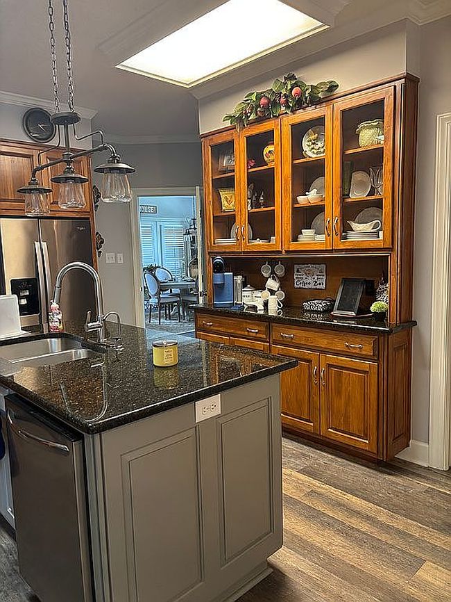 Additional photo 3 of property located at 3200 Ridgefield Ln