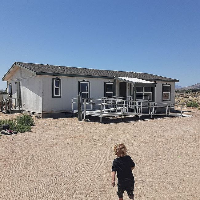 Photo of 3185 E 4th St, Silver Springs, NV