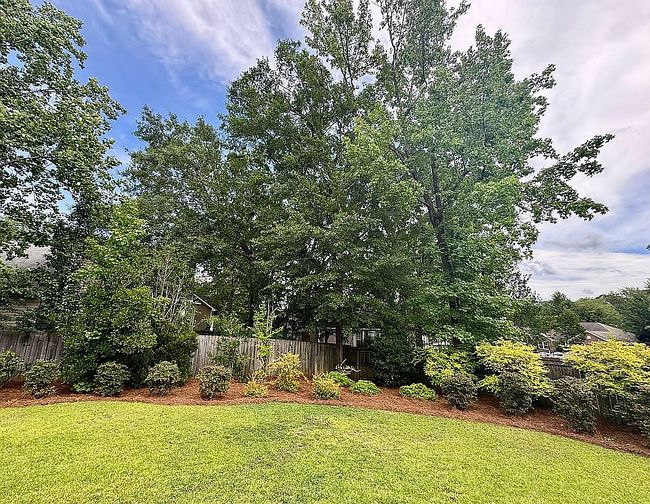 Photo of 215 Hunters Ridge Dr, Lexington, SC