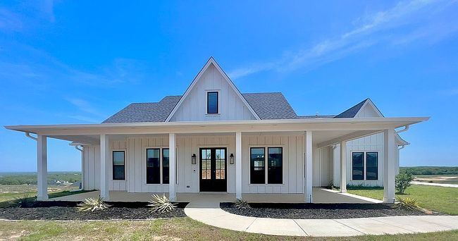 Photo of 1024 Agnes N, Springtown, TX