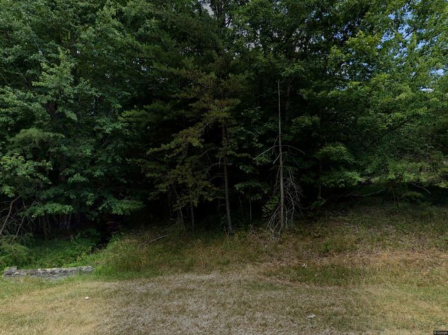 Image of 43 Holly Ln