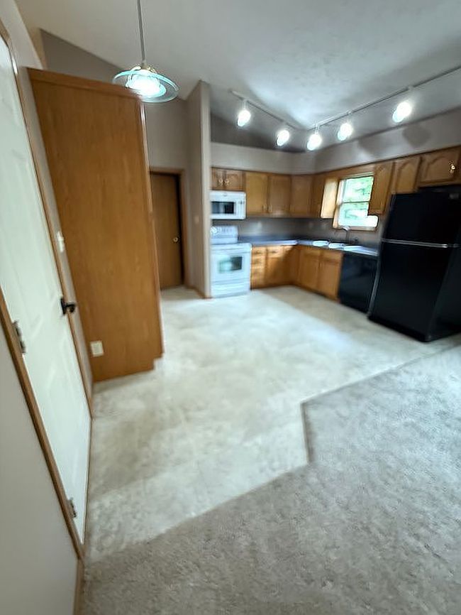 Photo of 21 S Brookfield Dr, Lafayette, IN