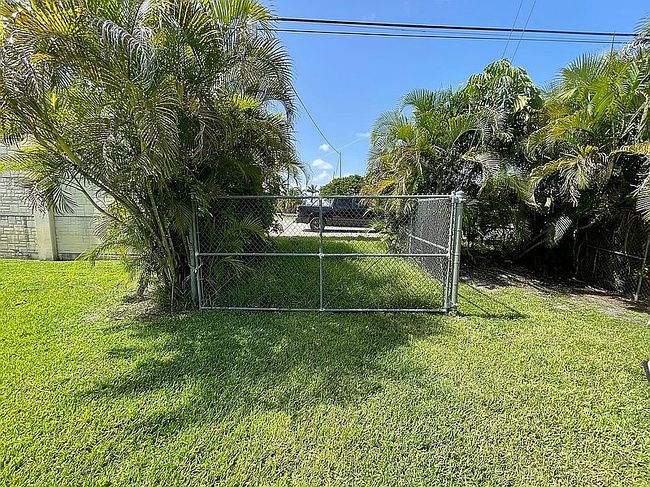 Image of 4900 Sw 88th Ter