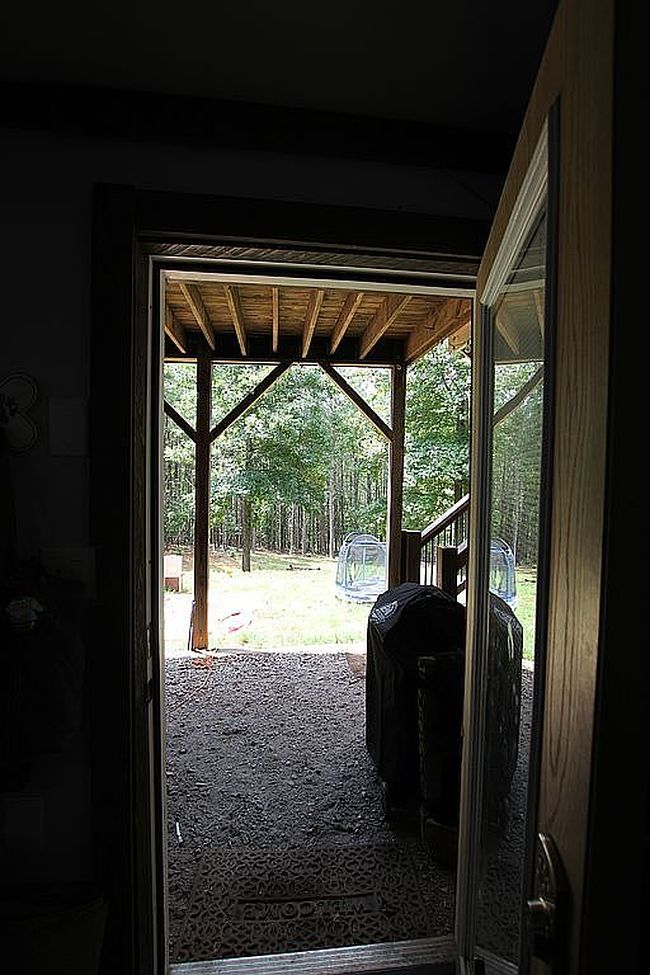 Photo of 215 Sunset View Rd, Cleveland, GA