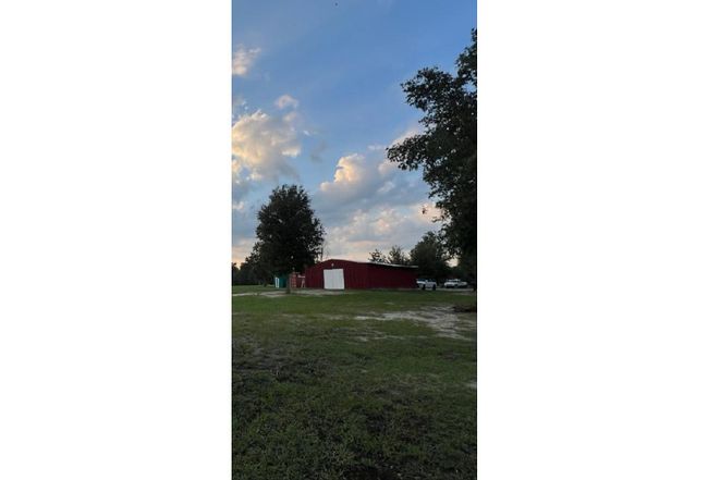 Image of 605 Southwest Ford Lane