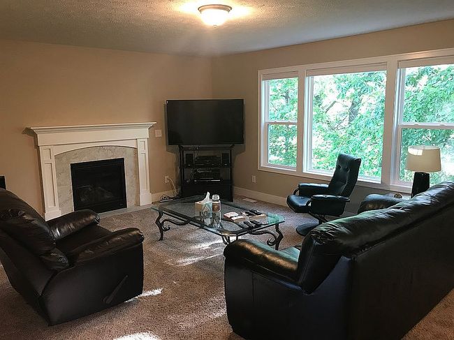 Photo of 3474 Jules Lillian Dr Ne, Grand Rapids, MI