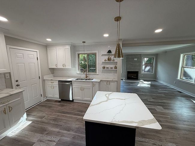 Additional photo 2 of property located at 19 Berkeley Pl