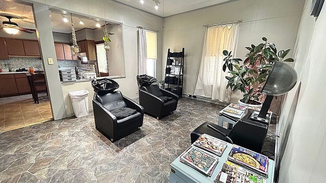Image of 408 N Main St