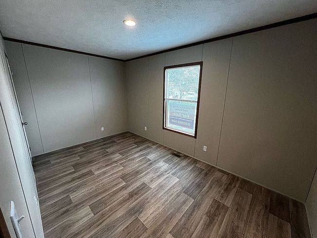 Additional photo 3 of property located at 1707 E Blanchard Ave Lot 33