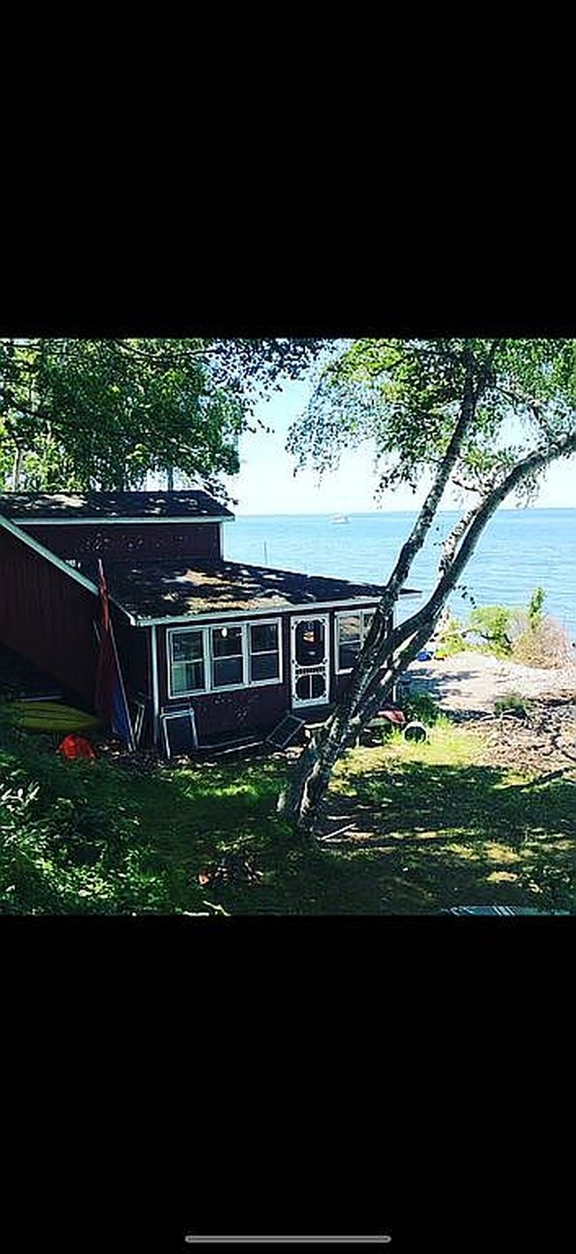 Photo of 101 Sunset Island Rd, Wilson, NY