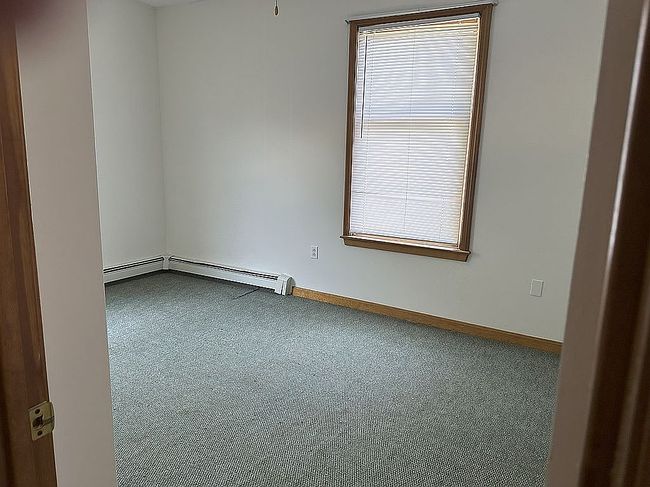 Photo of 114 East Rd, Tiverton, RI