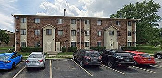 Image of 11 Cedar Ct Apt 11