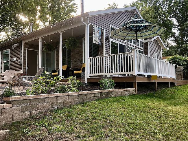 Image of 4595.5 E Shore Dr