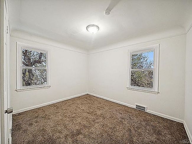 Photo of 9289 Bedford St, Detroit, MI