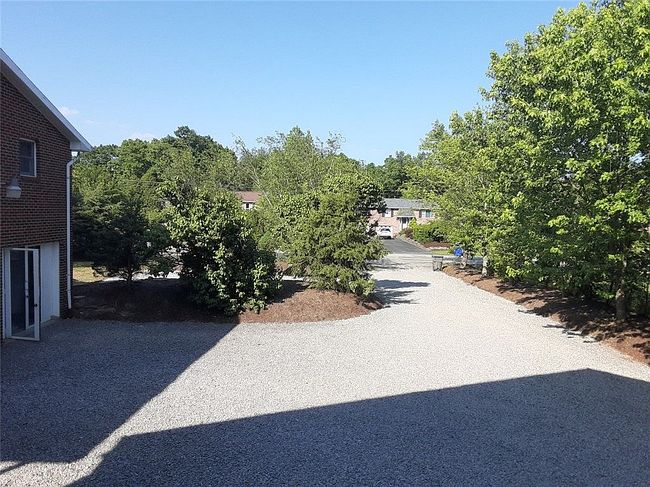 Additional photo 1 of property located at 638 Ekastown Rd