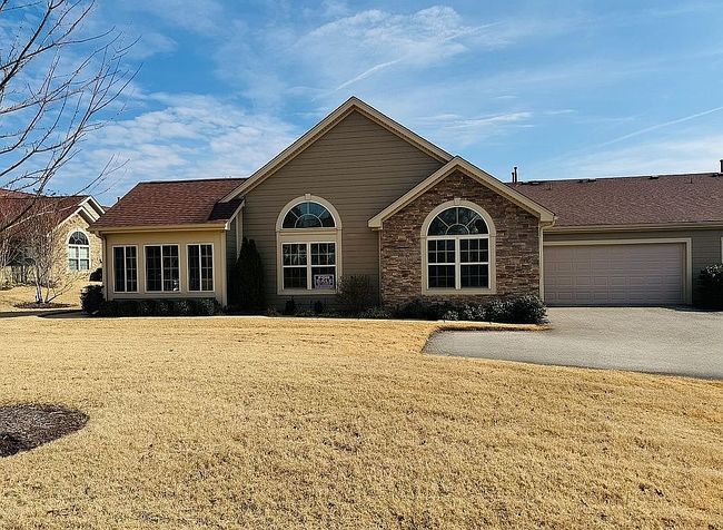 Photo of 1616 W Southfield Cir, Cordova, TN