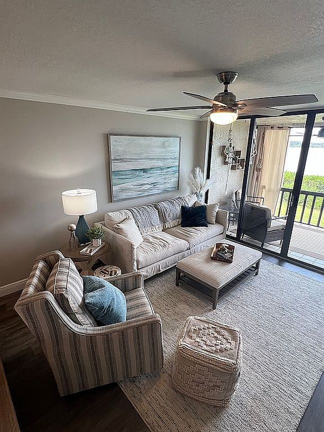 Photo of 1813 Mariner Dr Apt 145, Tarpon Springs, FL