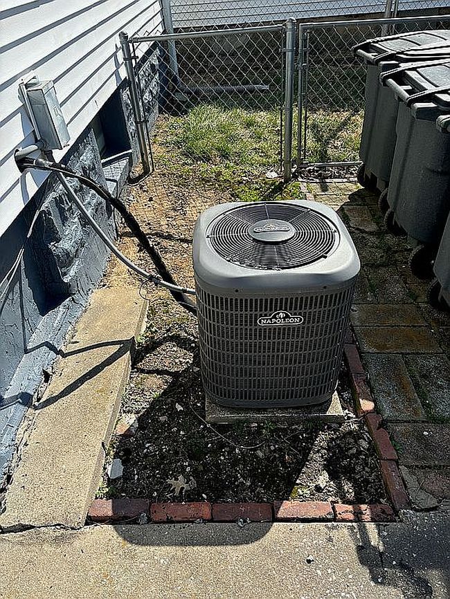 Image of 2791 Broadway Ave