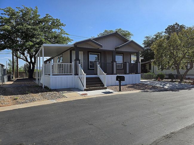 Photo of 336 Antelope Cir Se, Albuquerque, NM
