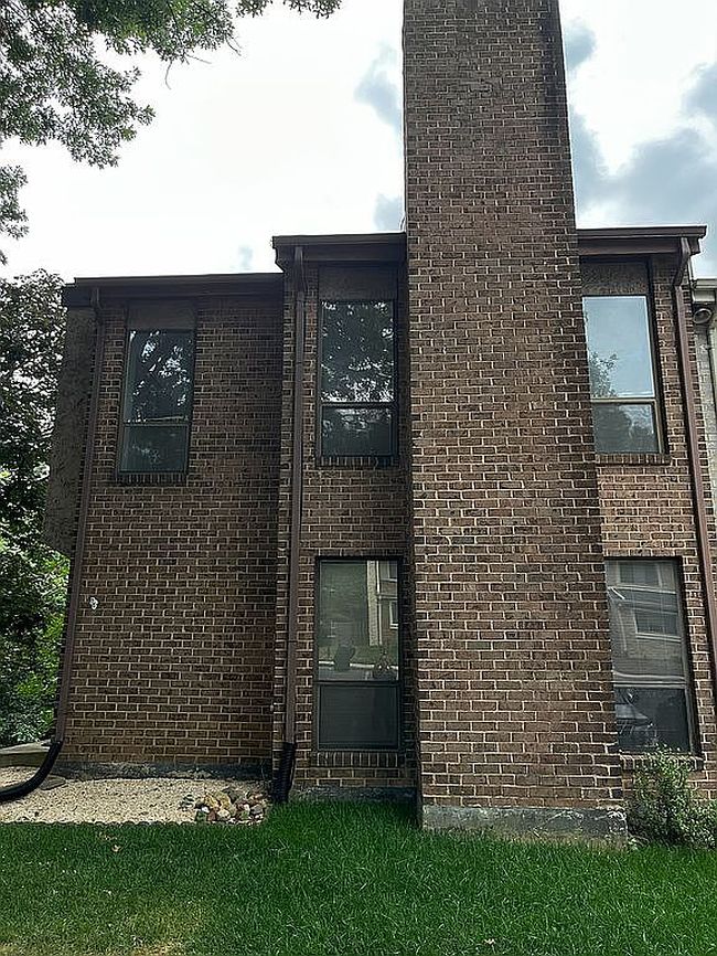 Photo of 7100 Ora Glen Ct, Greenbelt, MD