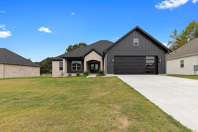 Photo of 15 Calvados Ct